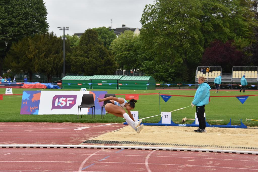 FADEarg's tweet photo. ➡️Hoy #Joaquina participó en la competencia de Salto Triple junto a 12 competidoras de diferentes países.#Atletismo
Seguimos disfrutando de la Gymnasiade #ISFNormandy202🇫🇷.
@DeportesAR @ines_arrondo @Leot14 @CADA8
👉Deporte Escolar🎾🏓🏃🏻🏸🏀
#SomosFADE🇦🇷❤️
@ISFsports @lpetrynka https://t.co/ECQE4IAkx6