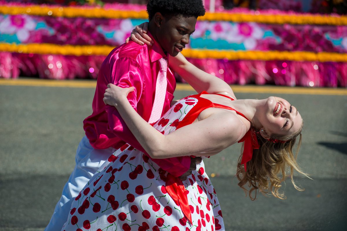 CherryBlossFest's tweet photo. Missed the #CherryBlossFestParade presented by @TheEventsDC on 4/9? 

Catch the broadcast thru 6/30 on local TV or online, featuring a prerecorded performance by @nickcarter!

View the full schedule: https://t.co/UMDhds0Mrf 

#RediscoverSpring https://t.co/ONt3V9xjFl