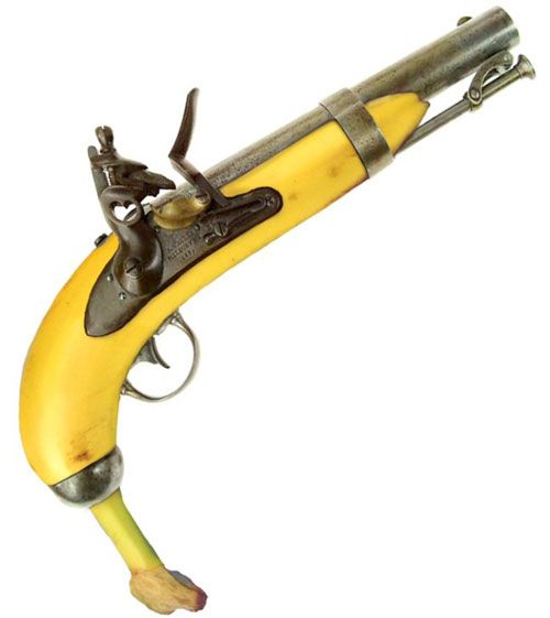 drdreamerx's tweet photo. @memeland #memelandtraits 
I like to see this banana pistol cause it's...you know what,forget this,you memeland folks won't even look at this tweet,so I don't know why I even bother.I put so much time and effort into that rice bear thing you guys had over at discord but probably no one saw https://t.co/E9zv4YRAJJ
