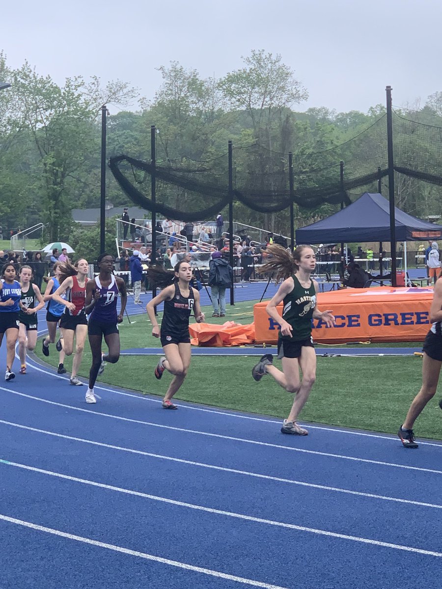 wphs_xctf's tweet photo. Rain is not slowing Sophie in the 3000 Westchester County Meet https://t.co/N1PdaHCFE9