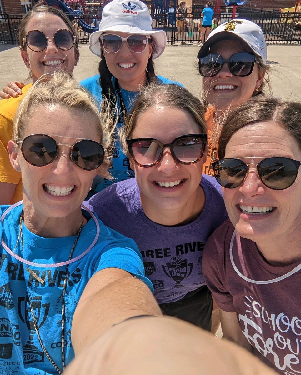 Miss Sullivan tweet media