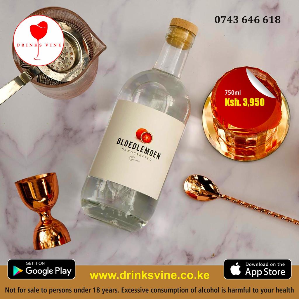 drinks_vine's tweet photo. How about you share a Gin and keep everyone warm.
#ginweekend #bloedlemoengin #bloedlemoen #gintogether #ginmay https://t.co/27SMBoittg