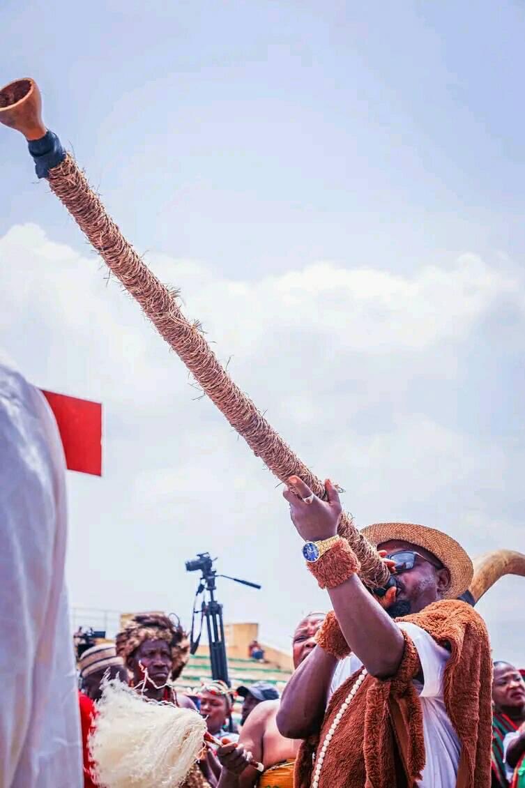 ZiggySanda tweet media