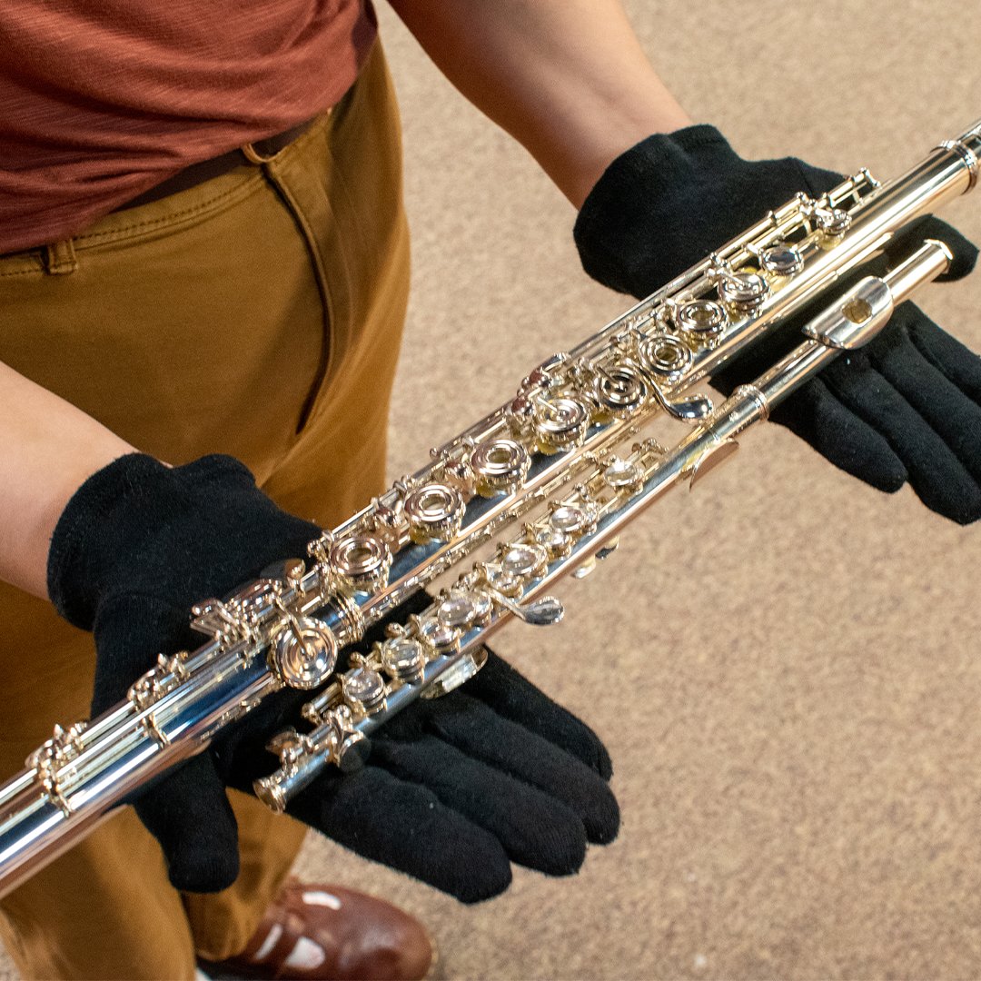 Students finding it a little hard to practice over summer? 

Private studio teachers have helped students:
✅Enjoy playing again
✅Improve their skills
✅Find an amazing group of other players in their studio

Call or text (309) 452-7436 to learn more about lessons!