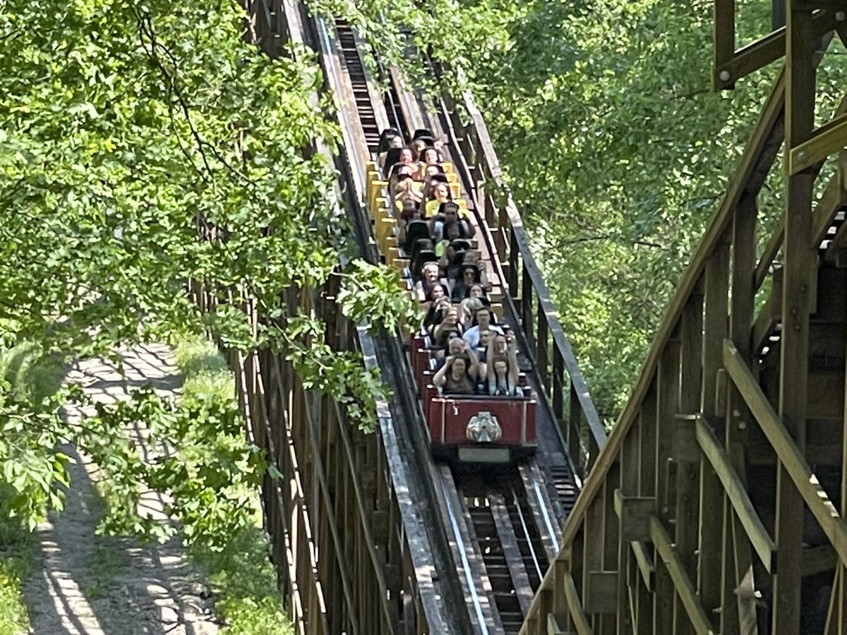 BuckeyeCoaster's tweet photo. More of the #Beast40 Behind the Scenes Tour! These are a mixture of the photos I took and photos that Addison took! #KingsIsland #KI50 #Coasterstock2022 @kingsislandpr https://t.co/F58VohY96s