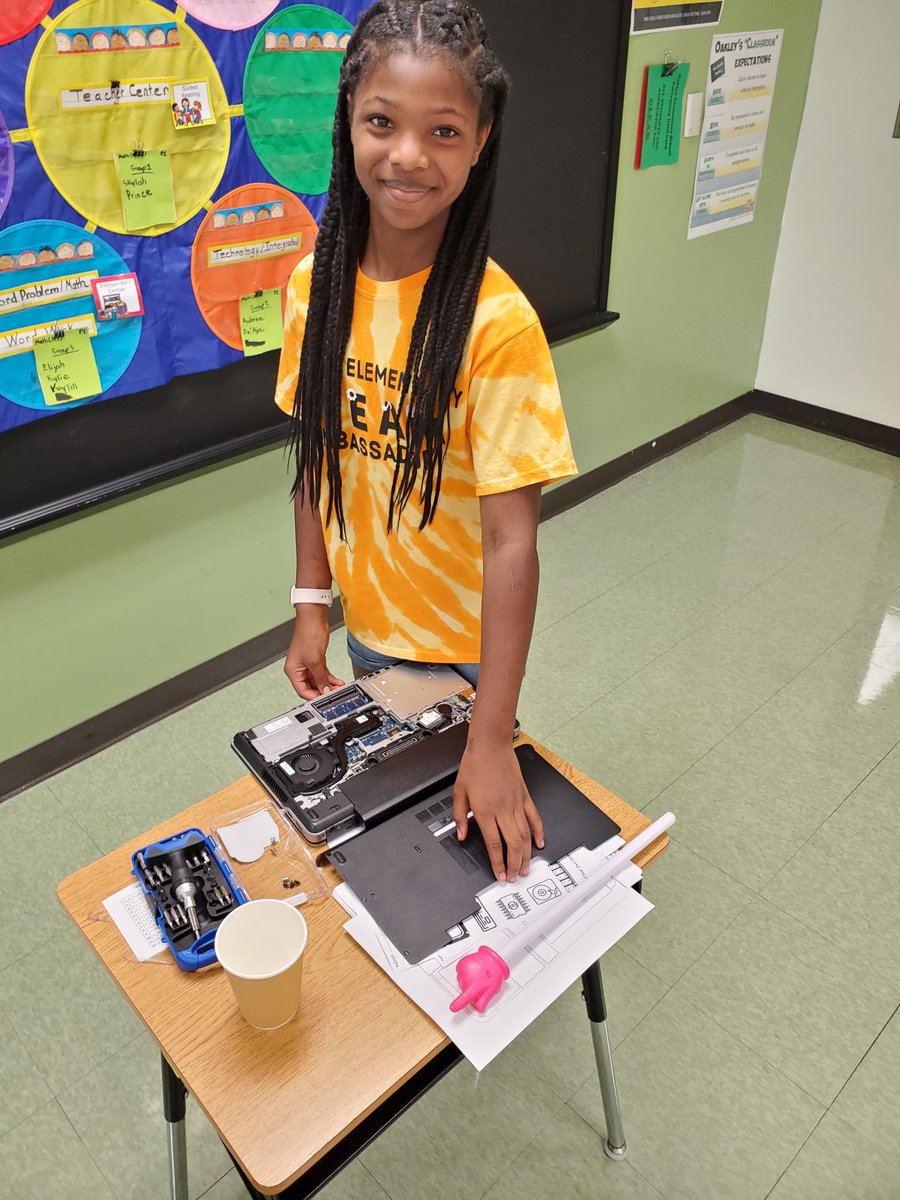 Nakisha Crowder tweet media