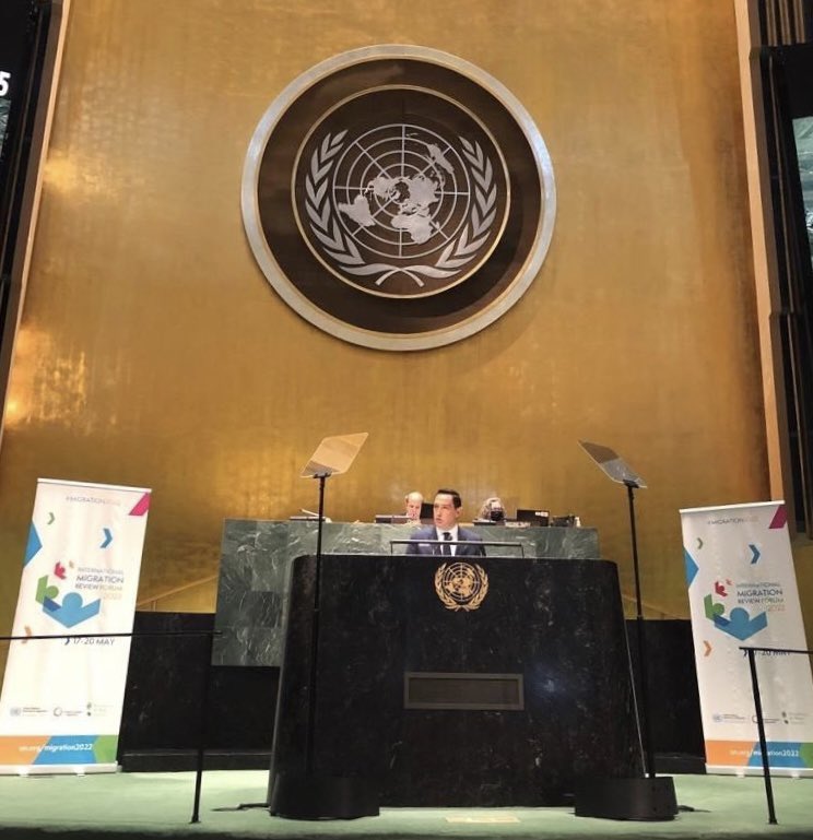 The first Declaration of Progress against the #GCM has been adopted👏

🇬🇧joins fellow🇺🇳Member States in reaffirming our collective ambition to:

➡️Make migration safe, orderly &amp; regular
➡️Maximise benefits of regular migration
➡️Mitigate risks

#Migration2022 #IMRF <a href="/UNMigNetwork/">United Nations Network on Migration</a>