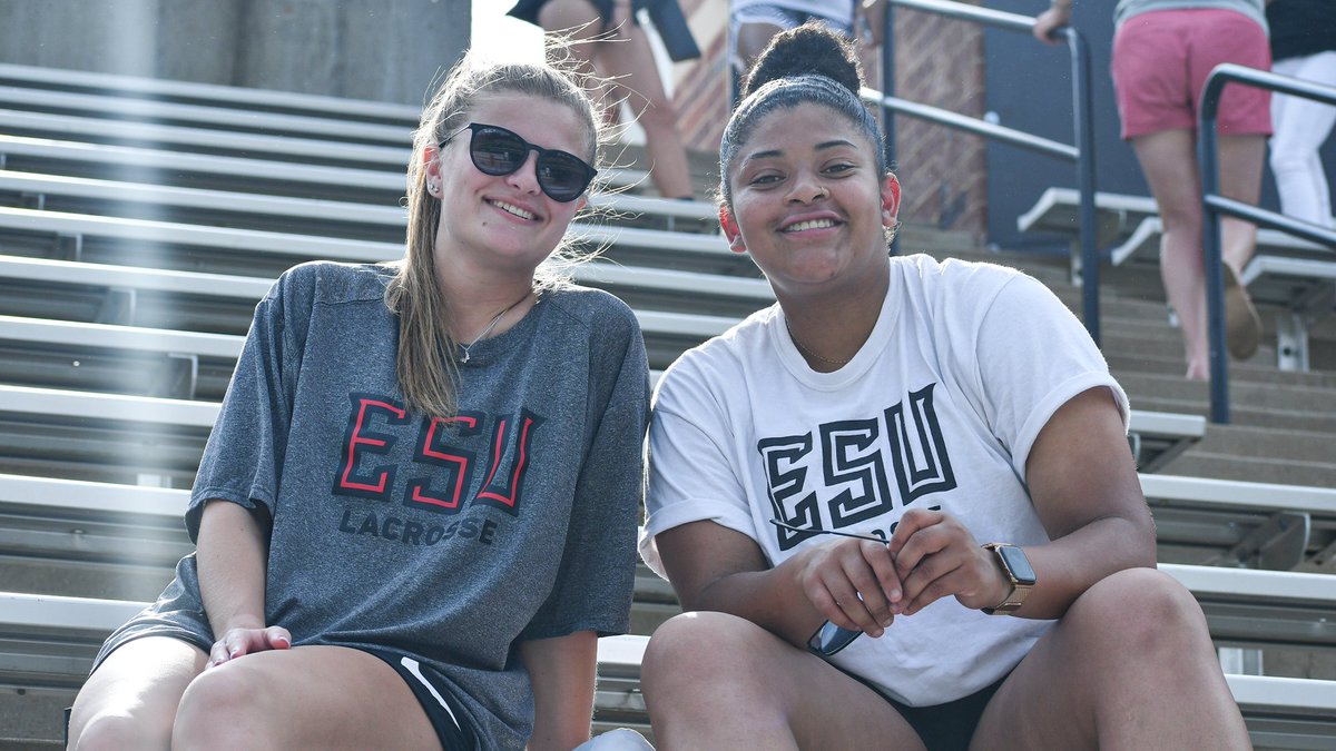 When you play in the NCAA Semifinals, the squad shows up to support.

ESU all-time points leader Hana Cicerelle and Warriors' all-time saves leader Tatyana Petteway made the trip to Missouri!

#WhereWarriorsBelong