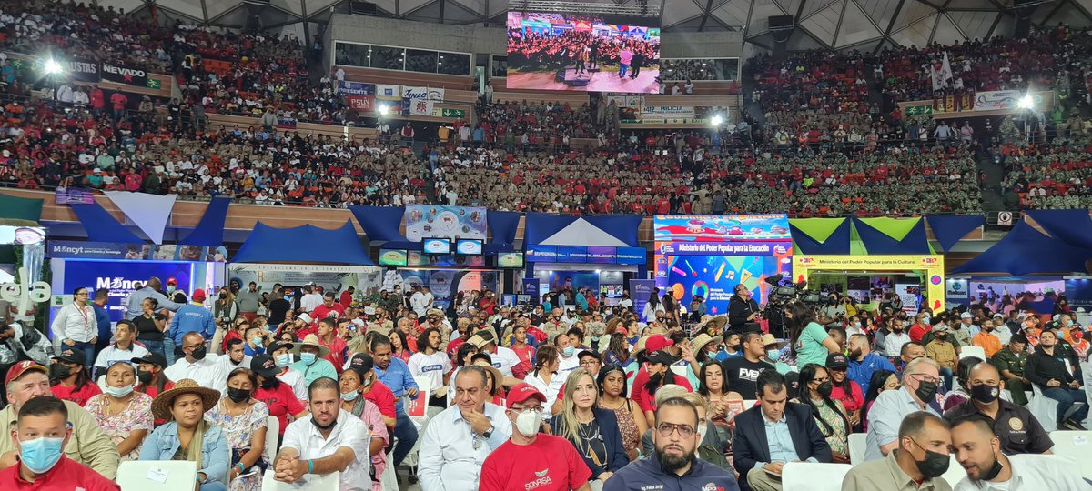 Francisco Torrealba (@torrealbaf) on Twitter photo El <a href="/MinTrabajoVE/">Min. Proceso Social de Trabajo</a> dice presente en la Expo Gobierno 2022 desde el Poliedro de Caracas, junto al Pdte. <a href="/NicolasMaduro/">Nicolás Maduro</a> se llevará a cabo el lanzamiento del Sistema 1x10 del Buen Gobierno, la más alta tecnología será puesta al servicio del Pueblo.
#MaduroLíderDeVictorias El <a href="/MinTrabajoVE/">Min. Proceso Social de Trabajo</a> dice presente en la Expo Gobierno 2022 desde el Poliedro de Caracas, junto al Pdte. <a href="/NicolasMaduro/">Nicolás Maduro</a> se llevará a cabo el lanzamiento del Sistema 1x10 del Buen Gobierno, la más alta tecnología será puesta al servicio del Pueblo.
#MaduroLíderDeVictorias
