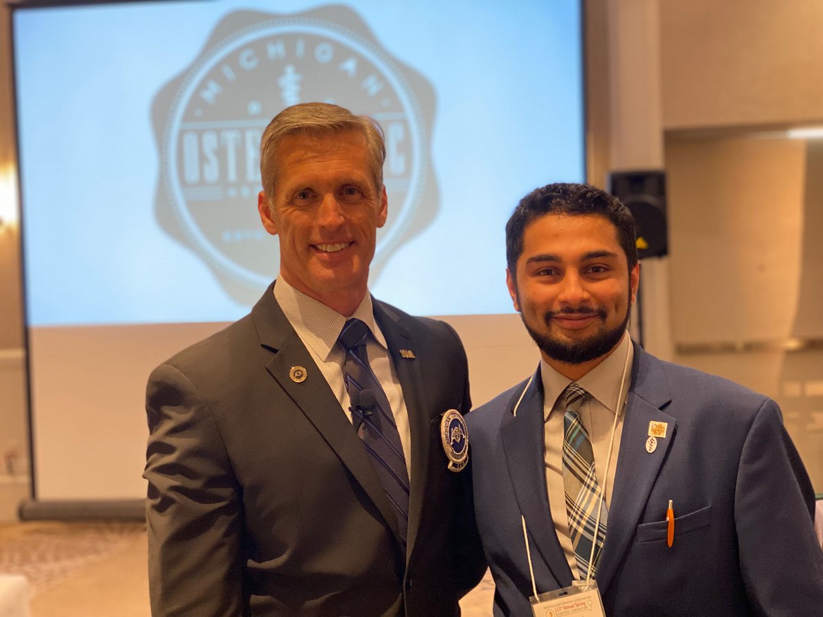 AOAforDOs's tweet photo. We are honored to be at the Michigan Osteopathic Association 123rd Annual Spring Scientific Convention. Our CEO enjoyed meeting with DOs and MOA student Liaison Syed Rizvi. @Emergidoc @JosephGiaimoDO @MichiganDOs
#DOProud #MOASpring https://t.co/jbLewAc4Xd