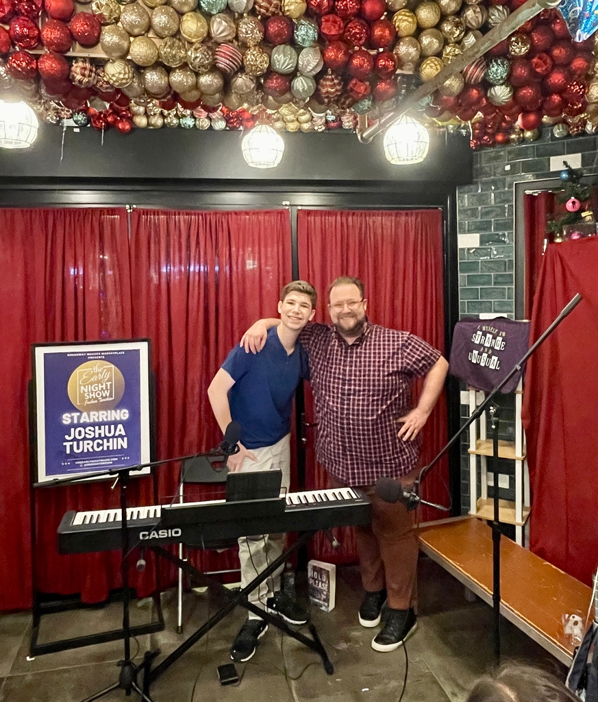 Broadway's Josh Lamon is on The Early Night Show. He is kind, hilarious and super talented, and his episode is out now on YouTube and Broadway Podcast Network!

#earlynightshow #broadwaymakersmarketplace #broadway #theearlynightshow #livemusic #broadwaypodcastnetwork