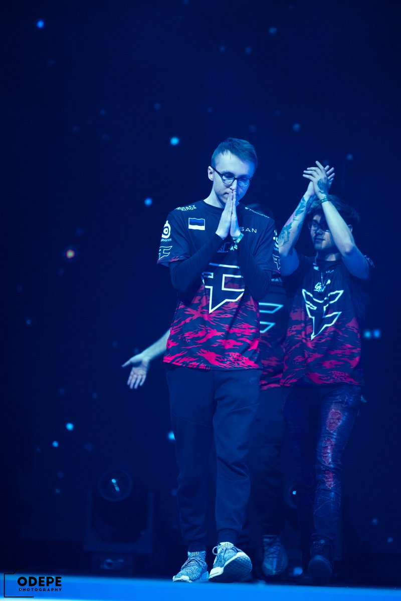 ZaReKCS2's tweet photo. Quelques photos du #PGLMajor !
#1PVmajor https://t.co/wBWJIbs8KL