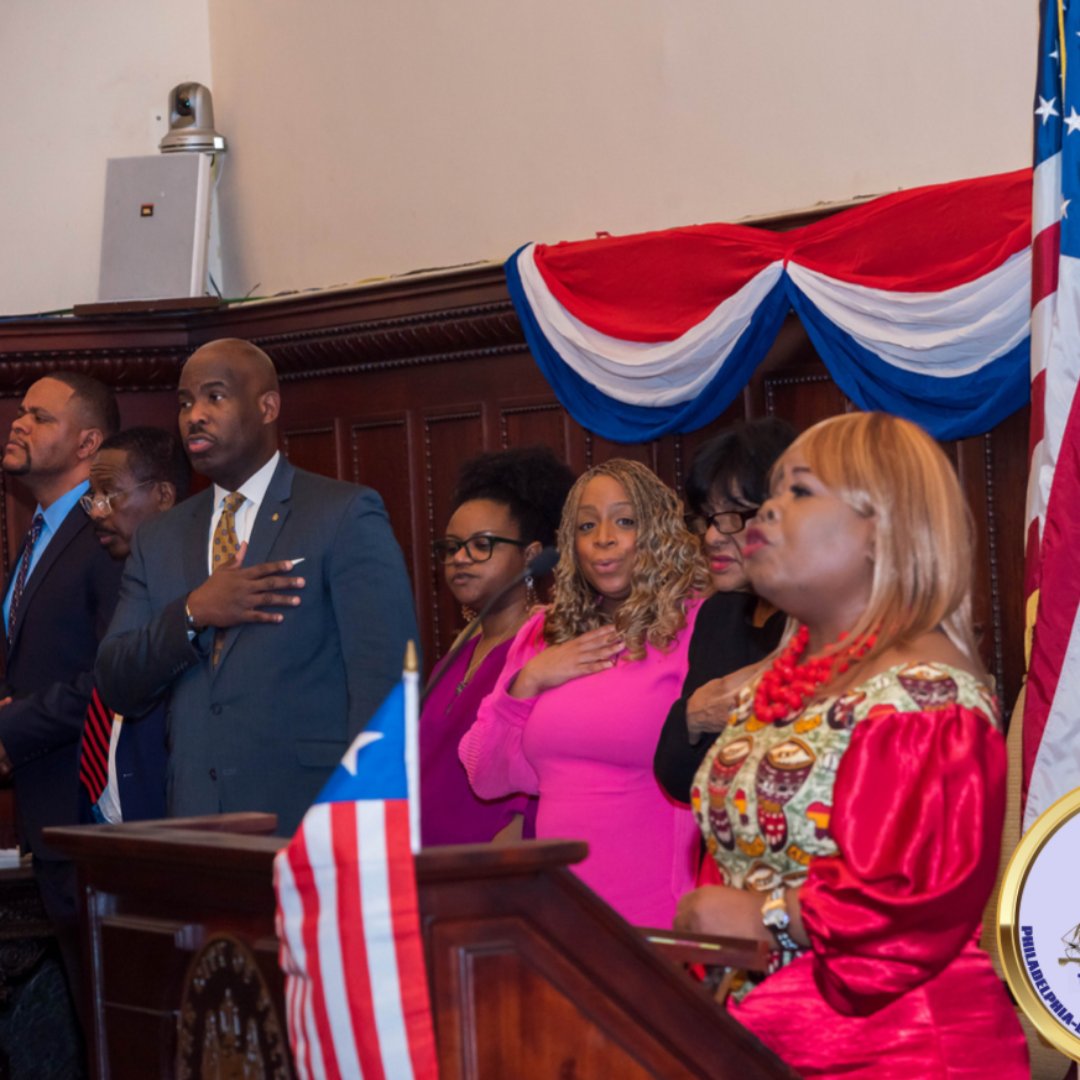 Standing together.
.
.
.
#acanaphiladelphia #loveofliberty #philadelphiapa