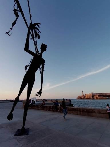 CNAPCuba's tweet photo. 🎉El artista visual Ictiandro Rodríguez,miembro del Taller de  Lolo en Matanzas  y autor de la obra "El pescador popular" de #Dedelmu en la  #14BienaldeLaHabana,estuvo ayer de aniversario.Desde el CNAP le hacemos llegar cálidas felicitaciones
#IctiandroRodríguez    #CubaEsCultura https://t.co/X4WAarlKEd