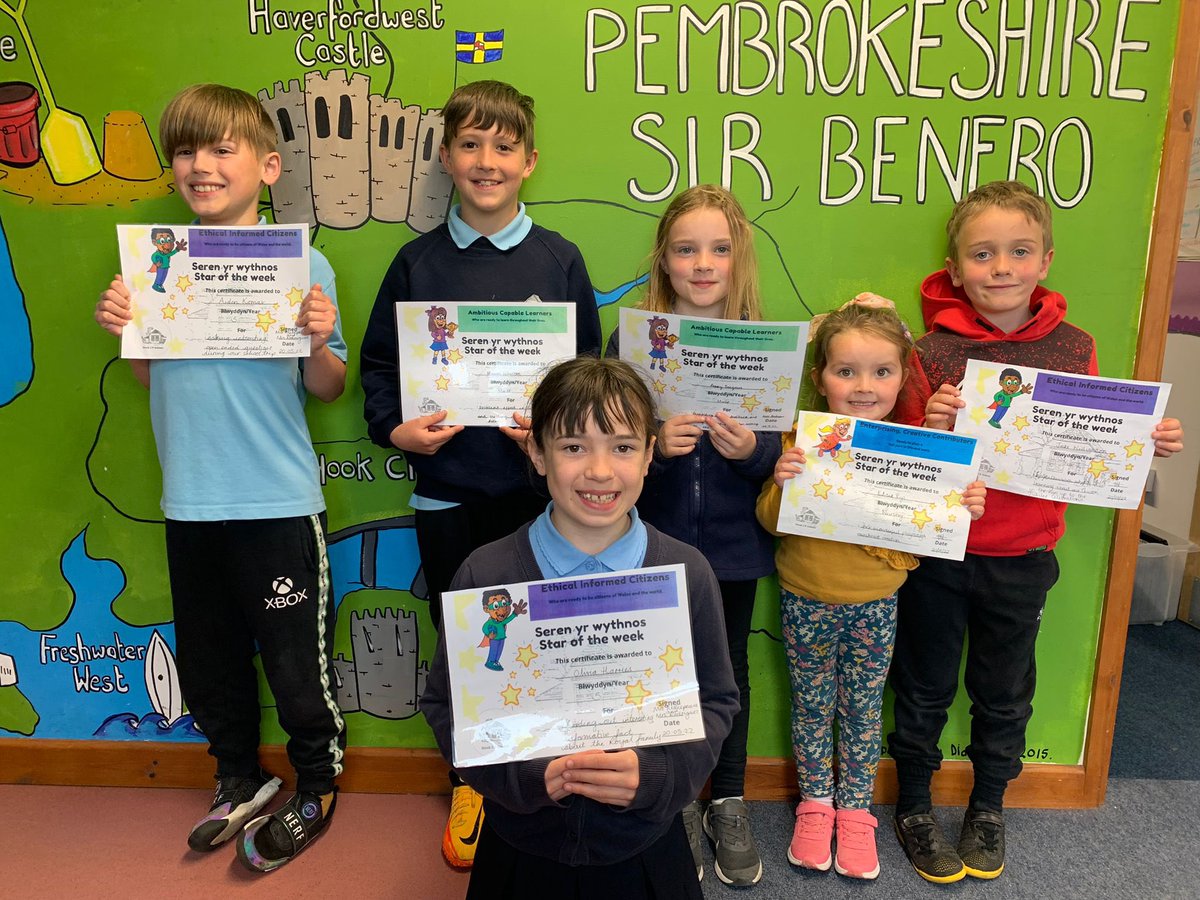 hook_primary's tweet photo. ⭐️Ser Yr Wythnos⭐️
⭐️ Stars of the Week⭐️

Our Stars of the Week - well done everyone. We are proud of you all 👏🏻👏🏻👏🏻 https://t.co/OGDDstGY8M