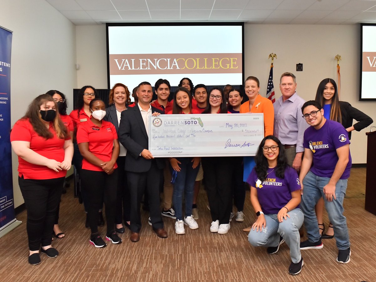 valenciacollege's tweet photo. Rooftop solar will soon help power Valencia’s Poinciana Campus. Today, @RepDarrenSoto announced a $500k appropriation that, matched by Valencia, will help reduce energy costs &amp; move the campus toward carbon neutrality. https://t.co/sxhsekyxIf https://t.co/7fo2S34B64