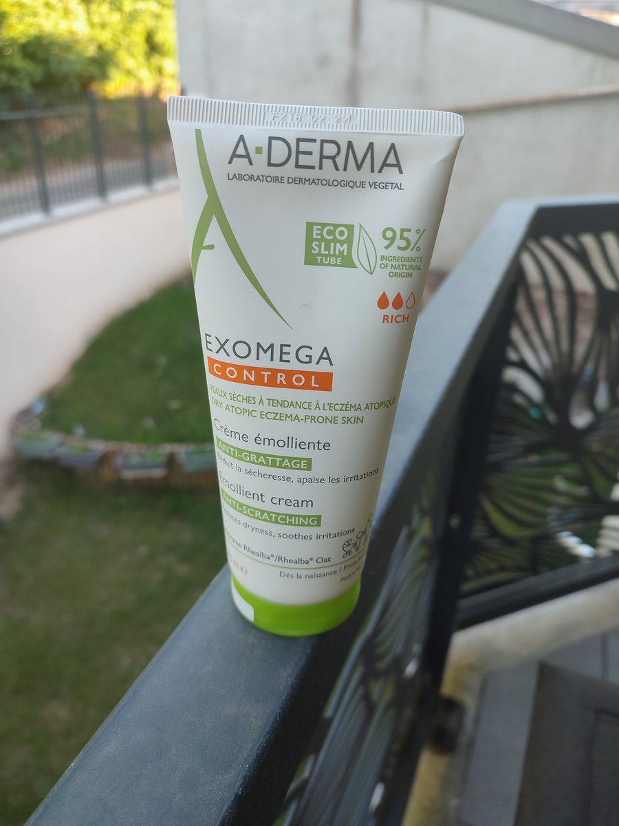 rousselotsolene's tweet photo. #aderma #atopie #skincare #peauseche https://t.co/tzei35TizH