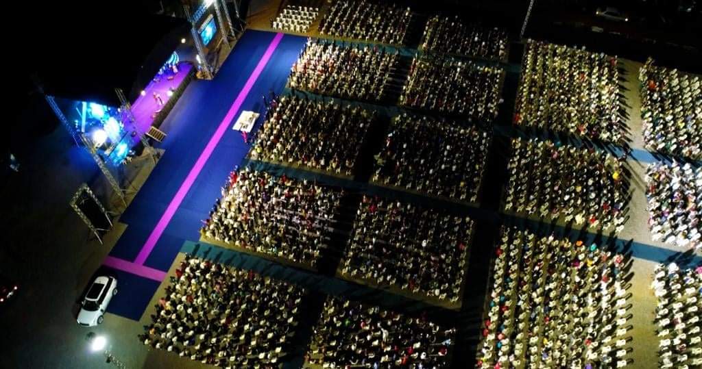 Martha_Keziah's tweet photo. John 4:14 But whosoever drinketh of the water that I shall give him shall never thirst; but the water that I shall give him shall be in him a well of water springing up into everlasting life. #ProphetElvisMbonye https://t.co/BpSW1JwGBD