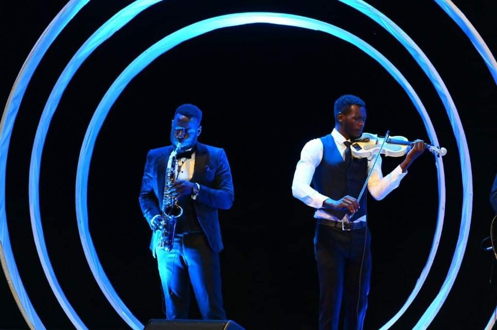 Martha_Keziah's tweet photo. John 4:14 But whosoever drinketh of the water that I shall give him shall never thirst; but the water that I shall give him shall be in him a well of water springing up into everlasting life. #ProphetElvisMbonye https://t.co/BpSW1JwGBD