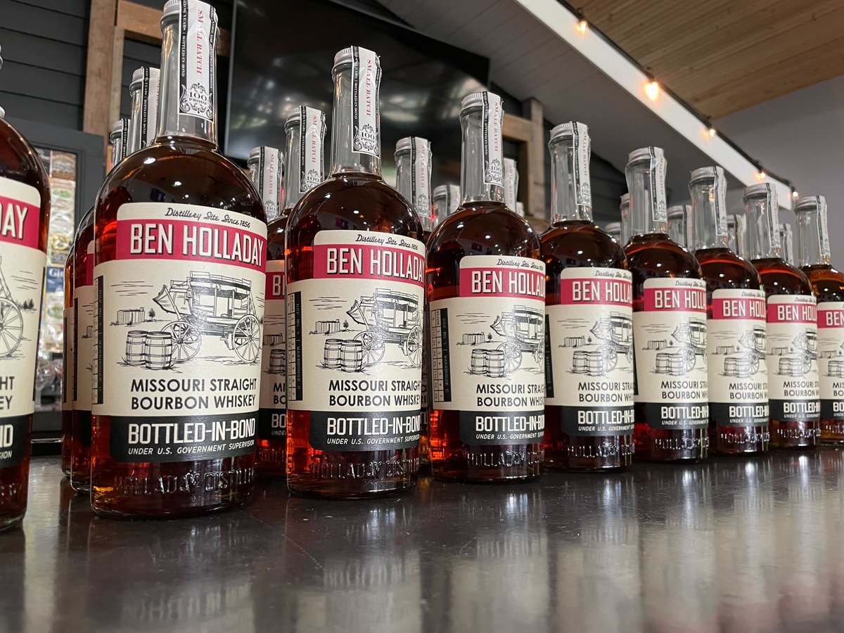 Come and get 'em! #BenHolladayBourbon goes on sale TOMORROW 5/21 at 10:30a at <a href="/Holladay1856/">Holladay Distillery</a> 
Handcrafted small batch 6-year-old #BottledInBond Real Missouri #Bourbon