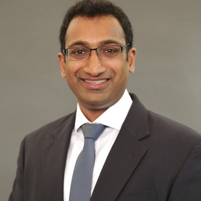 runthelistpod's tweet photo. Ep. 76: Med Ed for Medical Students (Part 1) is now out!

Host @_blake_smith talks w/ RTL co-founder Dr. Navin Kumar @NavinKumarMD about his journey to becoming a leader in medical education, with a focus on early trainees 👇

🍎https://t.co/XAmOZZ1jZ2
🔊https://t.co/L7JnDKsDrA https://t.co/m0gz4K0BhI