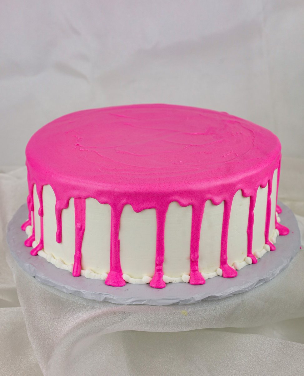 Take a look at this very special custom cake order! 🤩⁠
⁠
Call us or visit us today for any custom cake orders that you would like us to create for any occasion.⁠