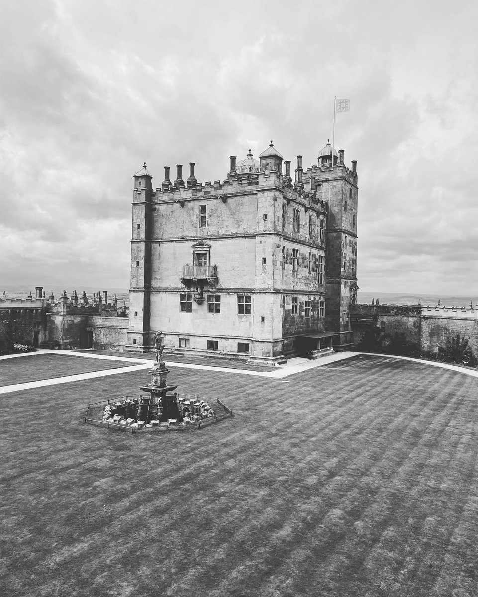 Great to see works to install a new canopy to the Little Castle @EHBolsover near completion with <a href="/messengerbcr/">messengerbcr</a> <a href="/CurtinsConsult/">Curtins</a> | <a href="/buttressarch/">Buttress Architects</a>