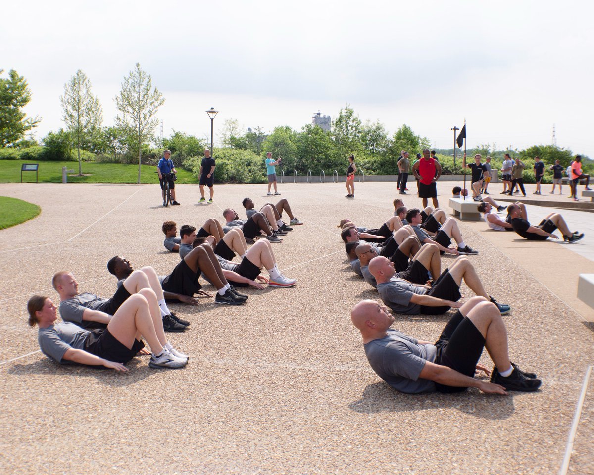 SLMPD's tweet photo. #SLMPD Recruit Class 21-04 completed their Arch Run and will be ready to graduate next week! Please congratulate them for finishing their Physical Training program &amp; final assessment! #SLMPDStrong #STL https://t.co/8H1tgRg3yw