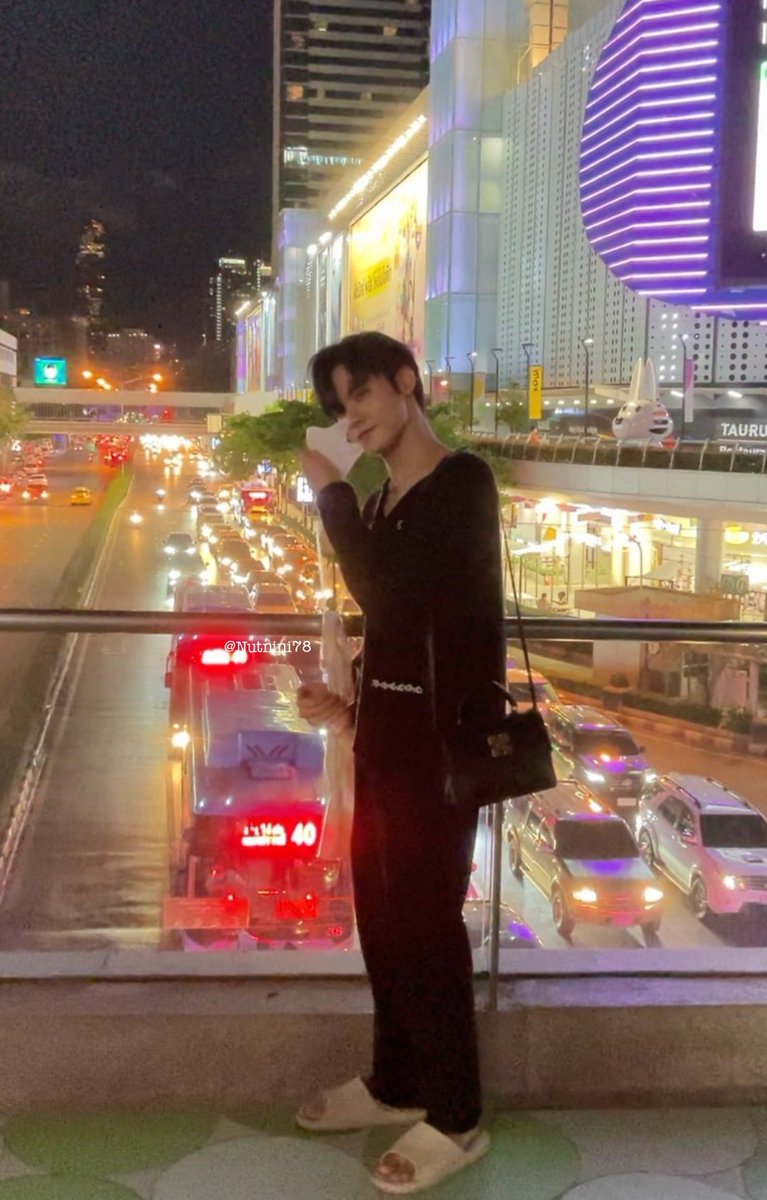 nutnini78's tweet photo. เมื่อนางฟ้าถอดแมส สวยแบบตะโกนนน
#SmartWattana
#MondMartXLEDMBKProject https://t.co/b1ykBR0q84
