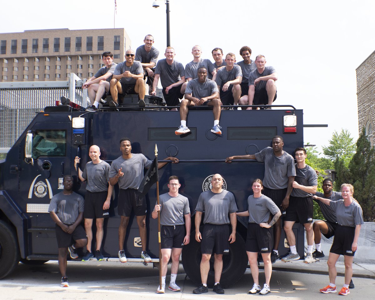 SLMPD's tweet photo. #SLMPD Recruit Class 21-04 completed their Arch Run and will be ready to graduate next week! Please congratulate them for finishing their Physical Training program &amp; final assessment! #SLMPDStrong #STL https://t.co/8H1tgRg3yw