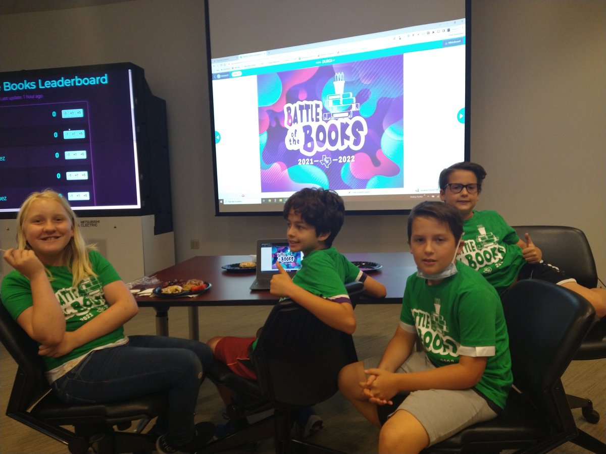 Hernandez Reading Heroes tweet media