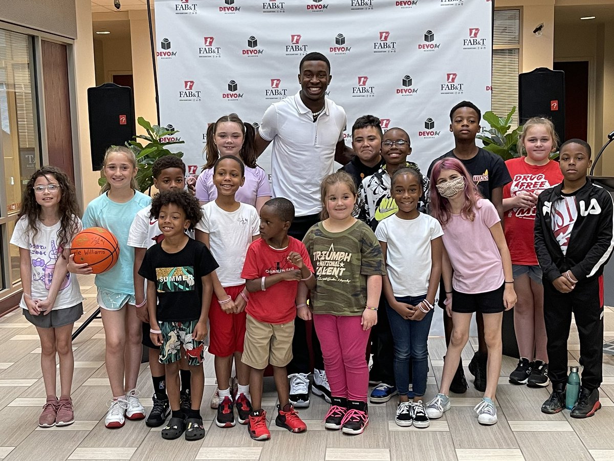 MrDevoBuckets's tweet photo. DEVOted Reading Program has launched!!📚 https://t.co/vl8F0MX0vI