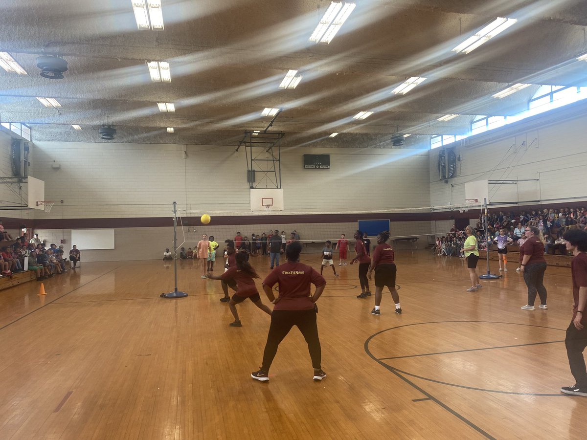 More fun volleyball game
