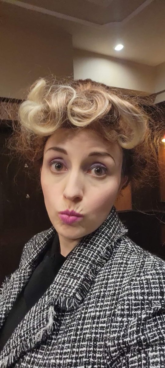 VickiGlover26's tweet photo. We're @CedarCourtHotel in #Bradford tonight with FOOLS @ FAWLTY TOWERS and @ComedyDining! What will happen when Basil and Del Boy come face to face? Only one way to find out... check out https://t.co/MVVcg17bqy to see where you can find us next! #actorslife #comedydining https://t.co/v3Cv0PWctf