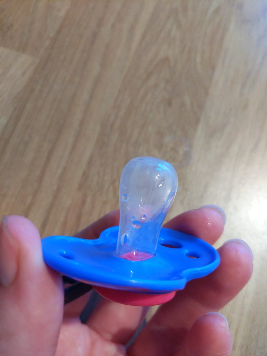 Hi @tommeetippee_UK this soother is less than a week old and I've just spotted a hole. It doesn't seem accidental but the other one of the 2-pack doesn't have one. Is it defective?