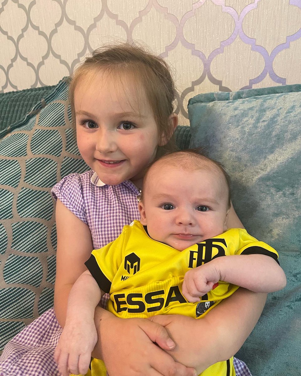 leannehobin's tweet photo. It was only a matter of time before daddy got Max in a @TranmereRovers kit! I think daddy’s done well to wait 10wk!!! He is the cutest little rover 💙🤍💛 #maxdavid #nancyandmax #tranmererovers #littlerover #daddyslittlerover #cutestlittlefootballfan #SWA2 https://t.co/7LjTD8lJWJ