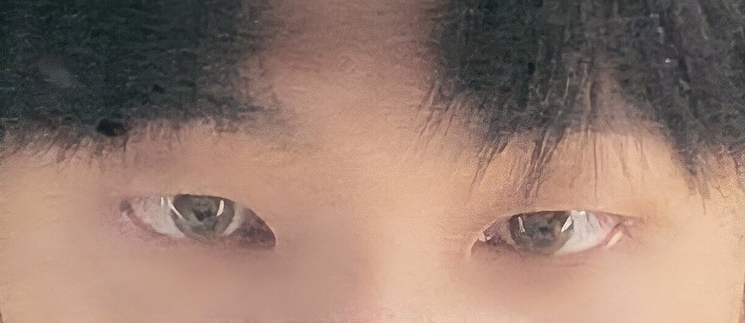 namieh_chimmy's tweet photo. KIM NAMJOON's Hypnotizing Dragon Eyes‼️
#NAMJOON #RM https://t.co/31H9anQK6L