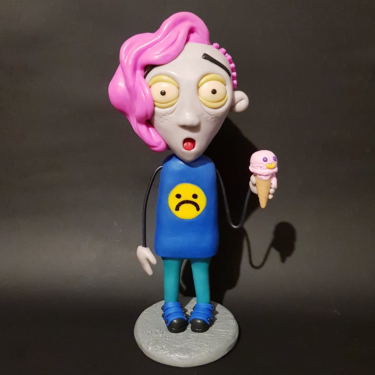SkinBintin's tweet photo. My Partner Sku (ThePeculiarPixieNZ) creates art pieces and characters from Polymer Clay. Recently she completed a fan piece based on the art work of @NFTtori for her Dorkis NFT Project. It is currently available for a new home if you're interested. https://t.co/jnNOV9773A