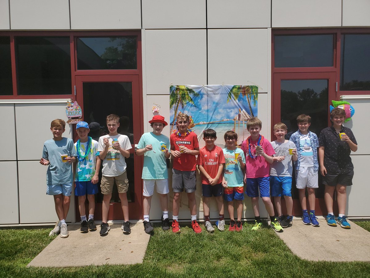 Sarah Mensinger tweet media