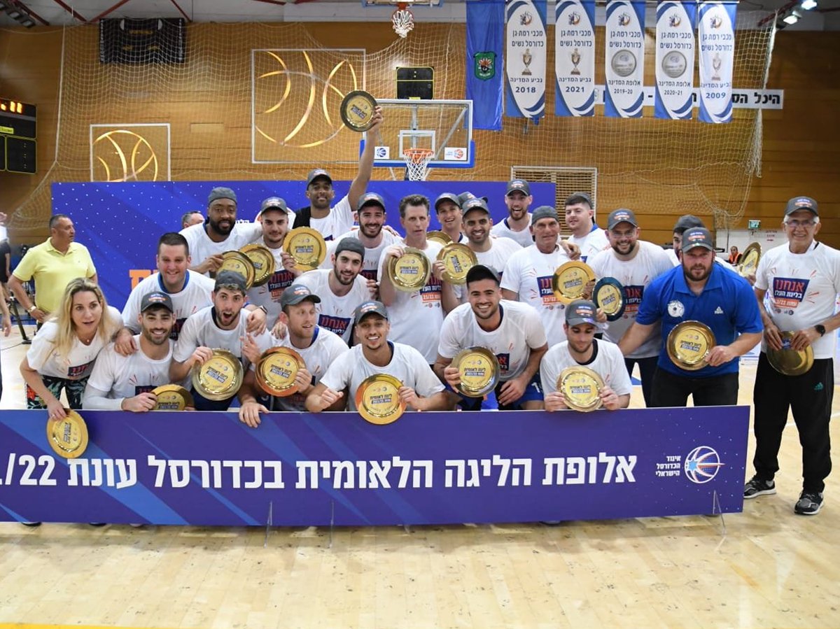UAH_MBB's tweet photo. Huge shout out to ✌️ of our Charger alumni doing major things at the professional level.
➡️@joshmagette &amp; the @JackJumpers advanced to the Grand Final of the of the prestigious @NBL! 
➡️@jj_kaplan &amp; the Ironi Kiryat Ata B.C. won the championship in Israel’s @LeumitLeague! https://t.co/6tJkf4gZhi