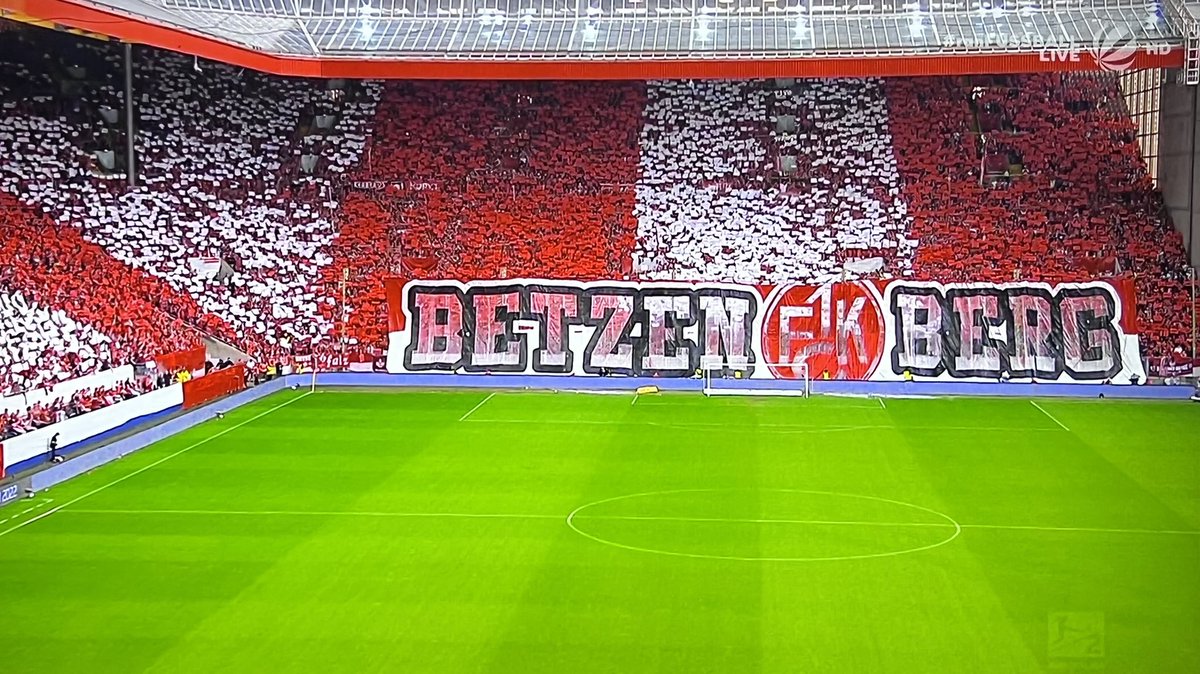 Maximilian Hess tweet media