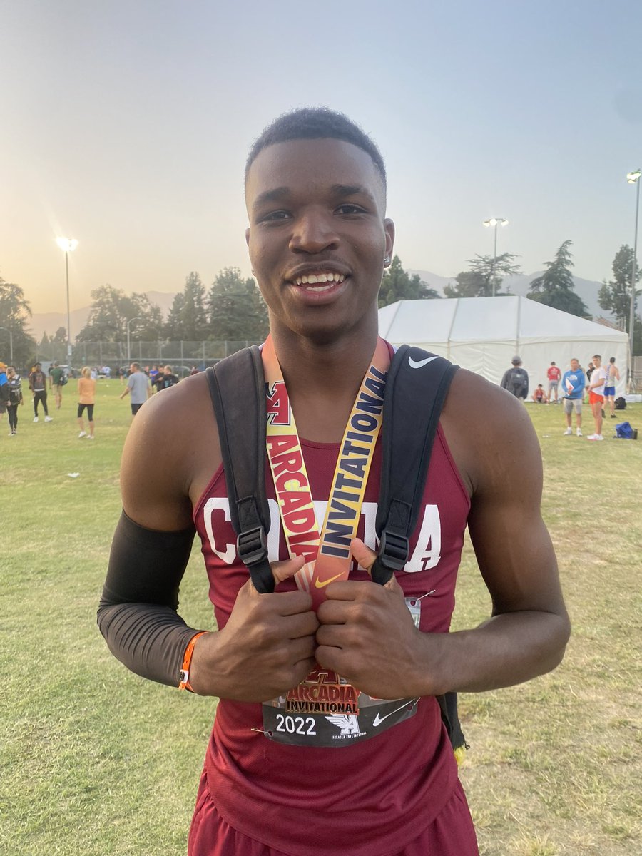 CovinaAthletics's tweet photo. Cory (discus) and Kerry (400m)! Good luck Saturday at 🏃🏽‍♂️ 🏃🏽‍♂️ CIF Masters! The STATE meet is in your grasp! @CovinaColts @PrepCalTrack @MilesplitCA @James_Escarcega @SGVNSports https://t.co/5b8qVINgmu