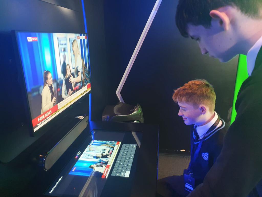 What a fantastic time our Reporters Club had today at <a href="/SkyAcademy/">Sky Academy</a> 
Looking forward to watching their video next week 🎥 
Big thanks to Miss O’Hara <a href="/MissStudies/">MissOHaraModernStudies</a> for organising and to Mr McNelis for accompanying the pupils.