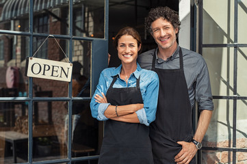 CDIScompass's tweet photo. Four ways to protect your #smallbusiness from cyberattacks. #Business #SmallBiz #SmallBizInsurance #IdahoInsurance #MeridianInsurance https://t.co/6hXPf0DaIz https://t.co/Cc3RY4rI8M