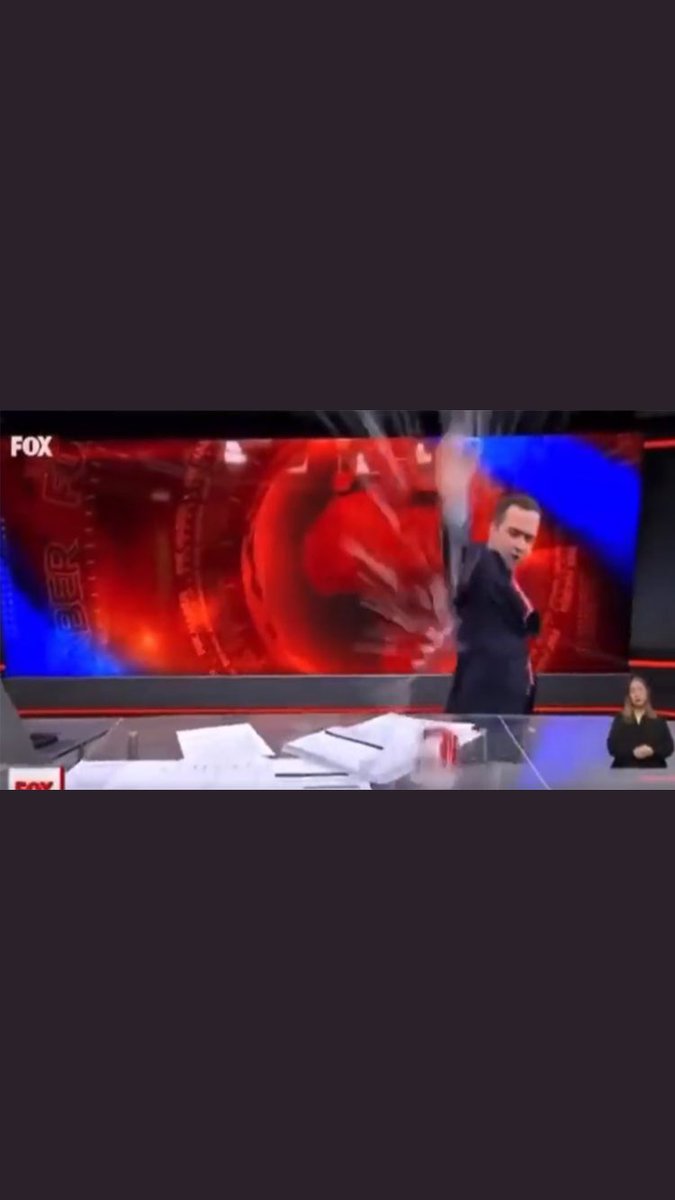 volkanozcam's tweet photo. #selçuk #tepeli tebrik ederim ben de aynı hareketin küfürlüsünü yapıyorum. İç sesimiz olduğun için teşekkür ederim 🙏🏻 https://t.co/bNt56a1P4Y