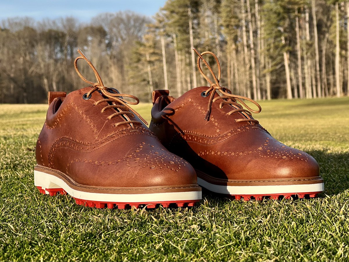 PGAPappas's tweet photo. 🚨 PGAPappas PGA Championship Duca del Cosma Giveaway 2 🚨

🔥 Choose ANY Pair of New Duca del Cosma Golf Shoes from their entire S/S 2022  Collection: https://t.co/l8kPkUTlRh 👀 #PGAChamp 

To enter:
✅ Retweet
✅ Follow @PGAPappas and @Ducadelcosma_ https://t.co/pqPnEoGBWW
