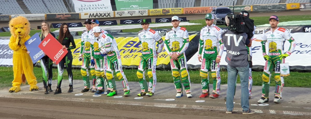 PGE EKSTRALIGA den 20/5-2022.
Czestochowa vs Grudziadz med 3-4 danskere - men desværre er Nicki Pedersen ikke med pga en skade.
På billedet ses Czestochowa-holdet
Foto: SPORTXPRESS