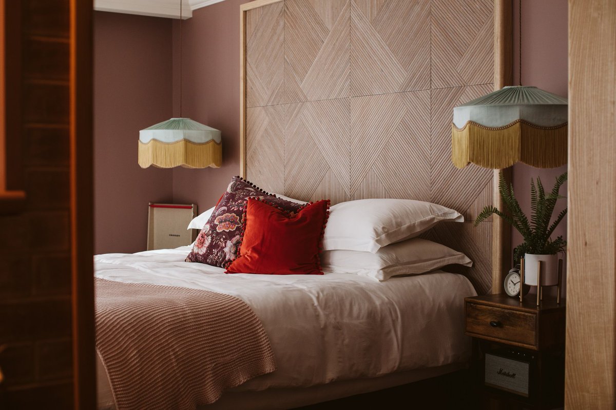 look4W2's tweet photo. FREE LAST MINUTE HOTEL STAY IN BALLYCLARE #NorthernIreland FOR A COUPLE AFFECTED BY #CANCER
1 night #hotle stay at the Rabbit Hotel & Retreat in #Templepatrick THIS Sunday 22nd May
Please email francesca@somethingtolookforwardto.org.uk if you would like to take up this break https://t.co/USScn23TaR
