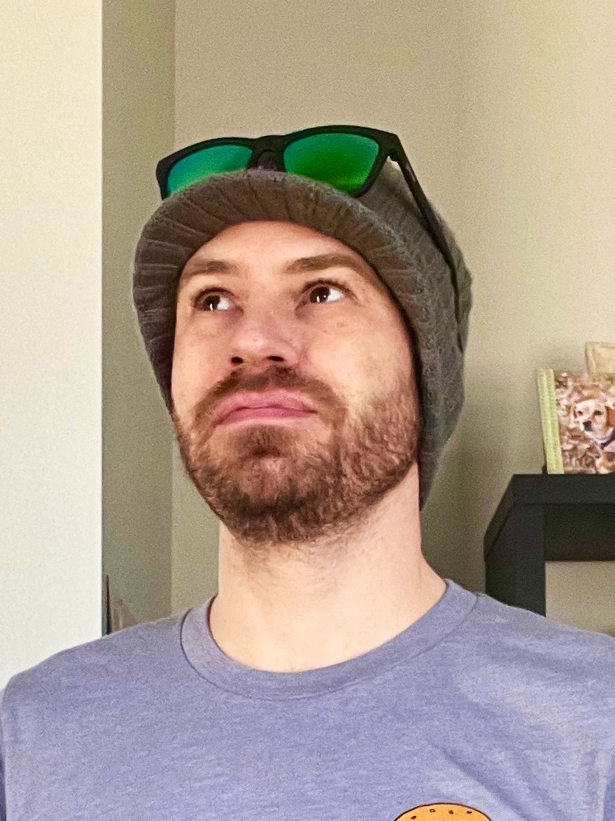 CollectorClint's tweet photo. @valorandvellum @goodr Wax ID: 4vwdg.wam

Fav pair of #goodr glasses? Vincent’s Absinthe Night Terrors.

#Goodr #GameGoodr #GamersGoOutsideToo https://t.co/svGbkJuHRE