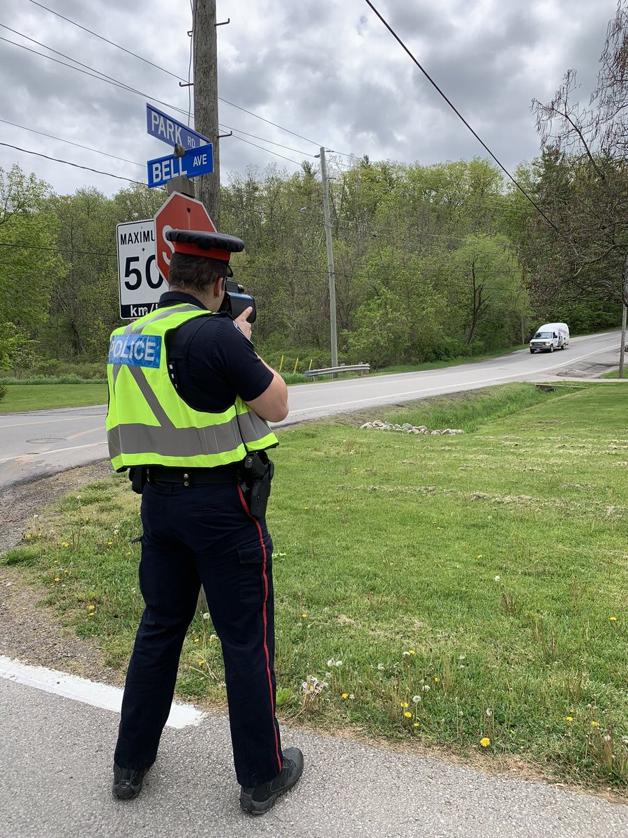 8Nrps's tweet photo. Our @8Nrps @NiagRegPolice officers are out doing focused speed and traffic enforcement in @TownofLincolnON
#SlowDown
#BuckleUp
#HelpingBuildStrongerCommunities
#PoliceWeekON
#PoliceWeek2022 https://t.co/7kgsUf4u9B